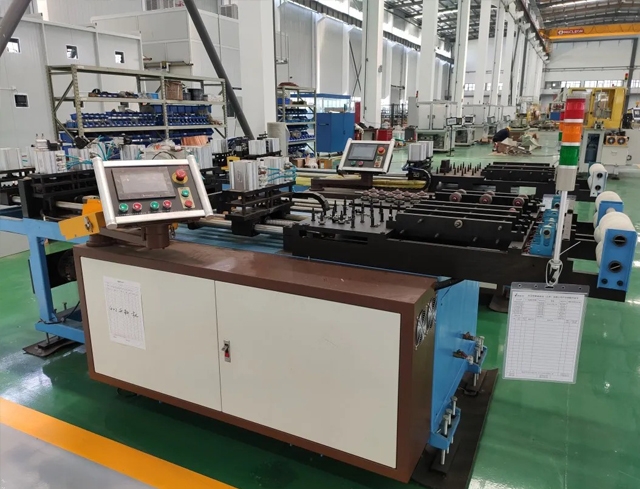 無屑開料機（單係統、雙係統）